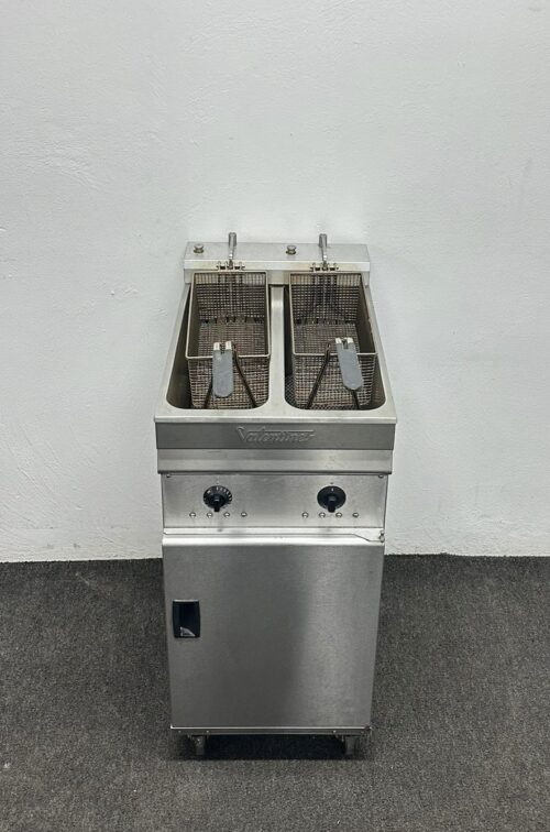 Used Valentine EVO2200 Twin Tank Twin Basket Electric Fryer