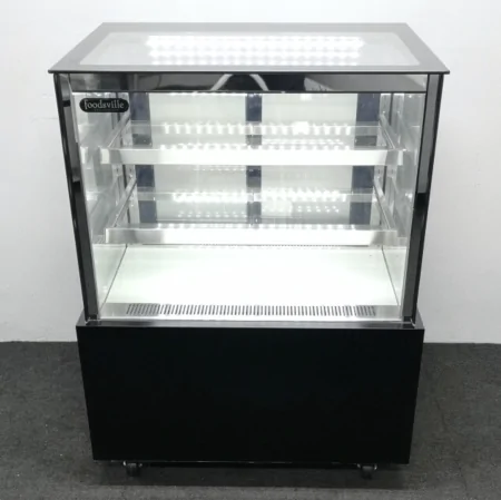 Patisserie Displays